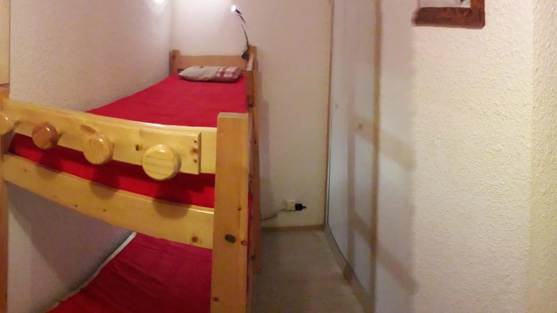 **Studio Cabine Pour 4 Pers. - Confort, Proximite Commerces/Telecabine, Animaux Acceptes** - Fr-1-263-5 Valloire 0*,  Γαλλία